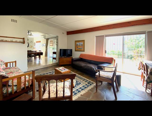 3 BEDROOM HOUSE FOR SALE IN DWARSKERSBOS